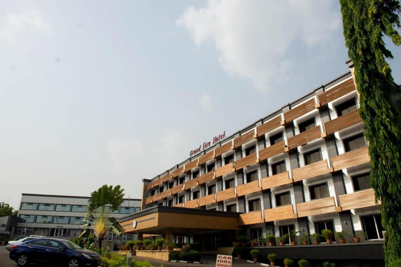 Room In Lodge - Grand Ibro Hotel Abuja Jabi Exterior foto