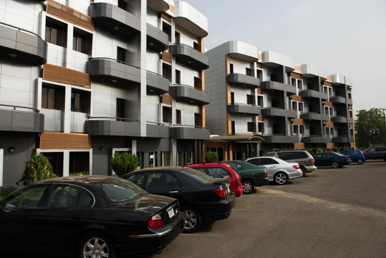 Room In Lodge - Grand Ibro Hotel Abuja Jabi Exterior foto